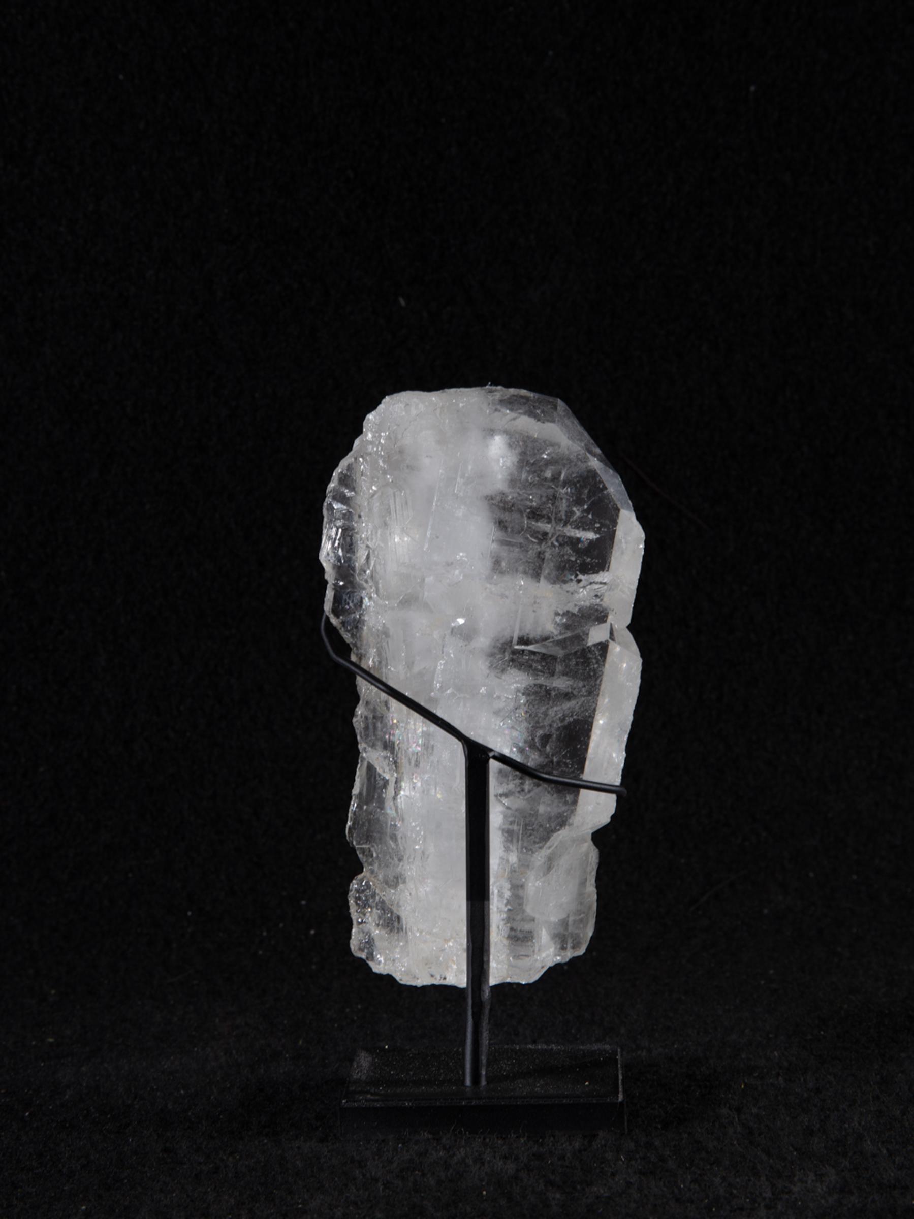 Faden quartz on metal base - St1galleryv0460 0193 - V0460