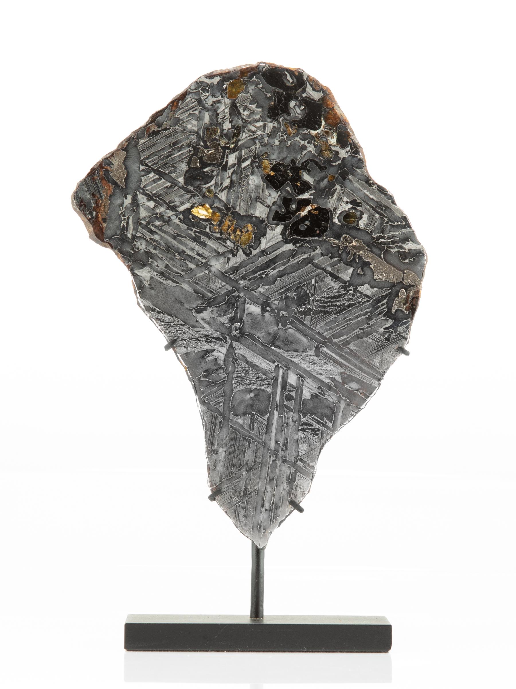 Pallasite on metal base - St1m0024 2 - M0024