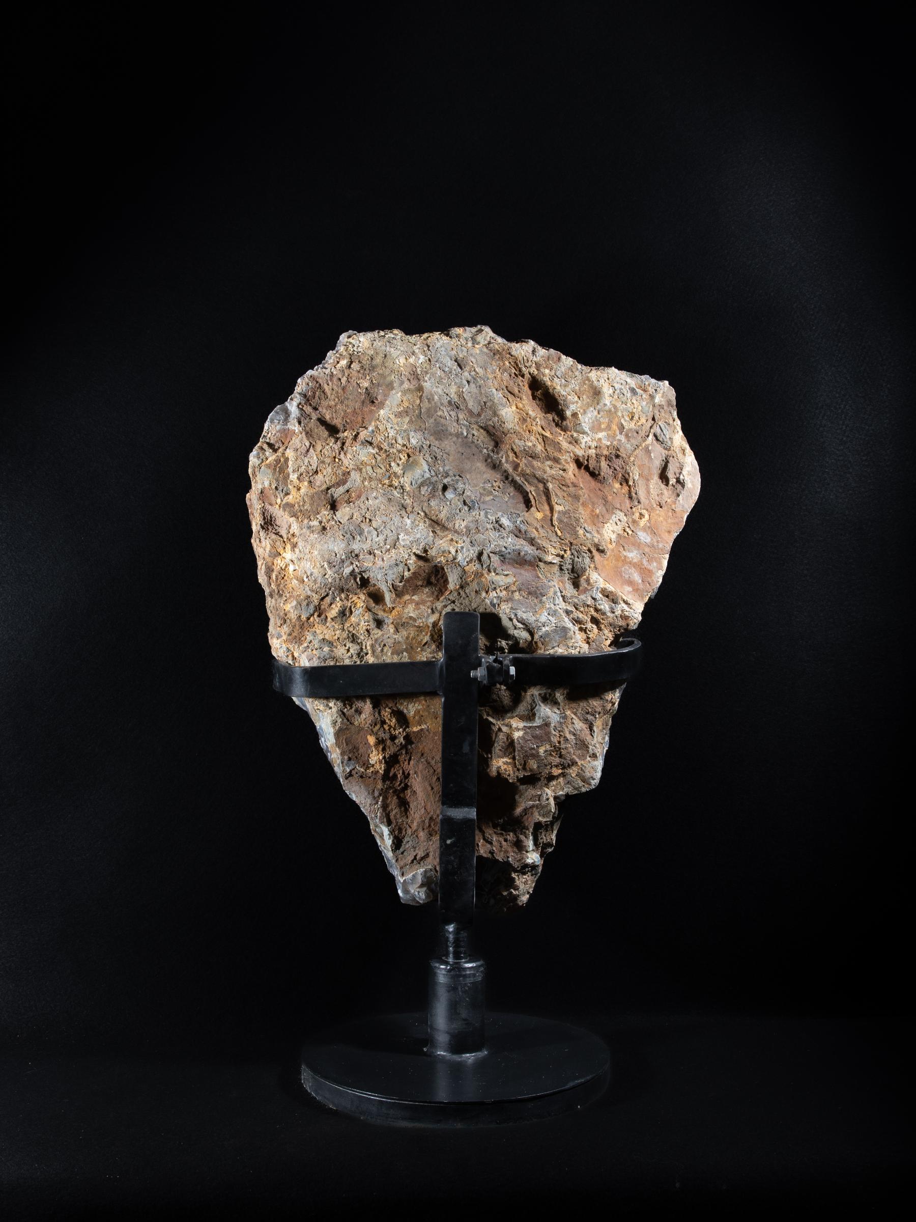 Chalcdeony all natural on rotating metal base - Stonegalleryv0484 0741 - V0484