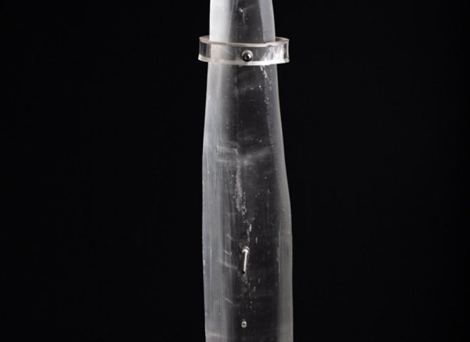 Selenite crystal 'sward' with water inclusion - St1v0092 2 - V0092